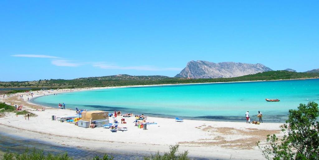 Villa Florida - Prestige Exclusive Rooms & Luxury Villas San Teodoro  Exterior foto
